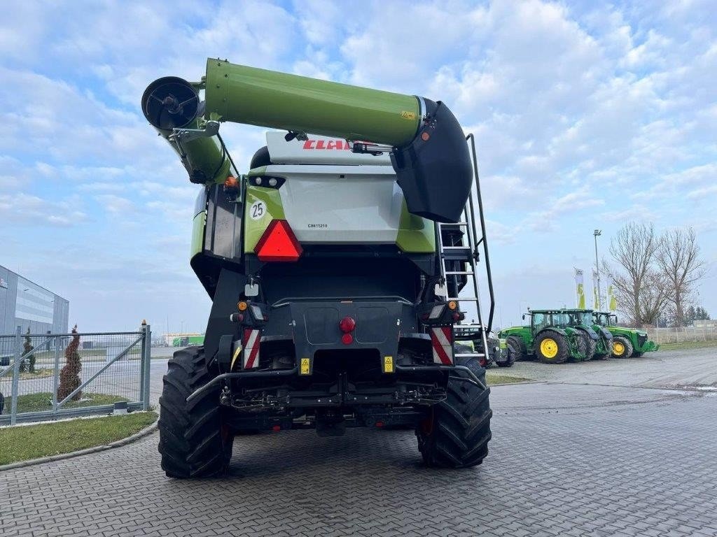 Mähdrescher typu CLAAS Lexion 8800TT VI GIVER 50 TIMERS HØSTGARANTI!!! 6 x CEMOS AUTO., Gebrauchtmaschine v Kolding (Obrázek 4)