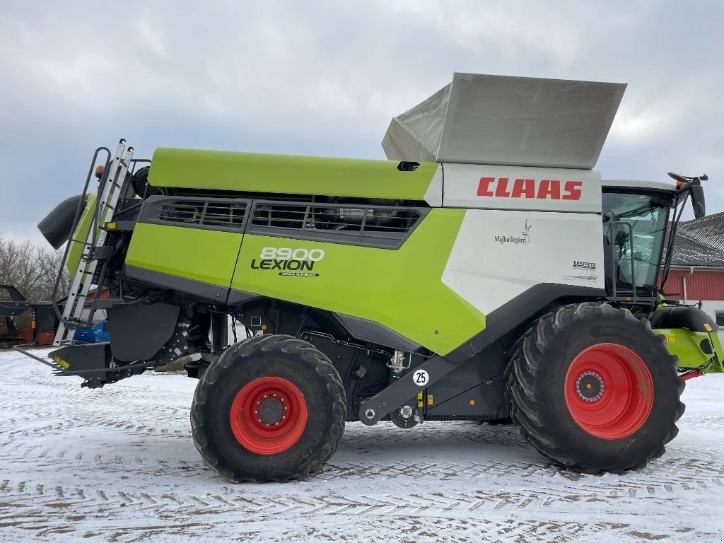 Mähdrescher typu CLAAS LEXION 8900 - 4WD, Gebrauchtmaschine v Mern (Obrázek 8)