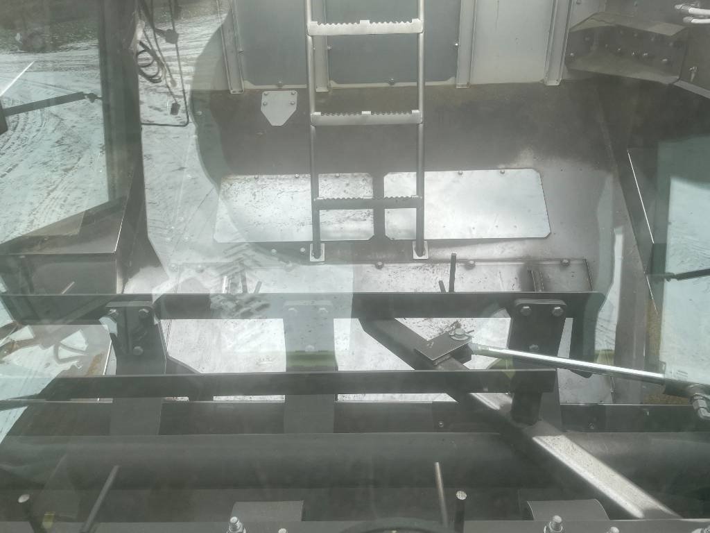 Mähdrescher typu CLAAS LEXION 8900 - 4WD, Gebrauchtmaschine v Mern (Obrázek 17)