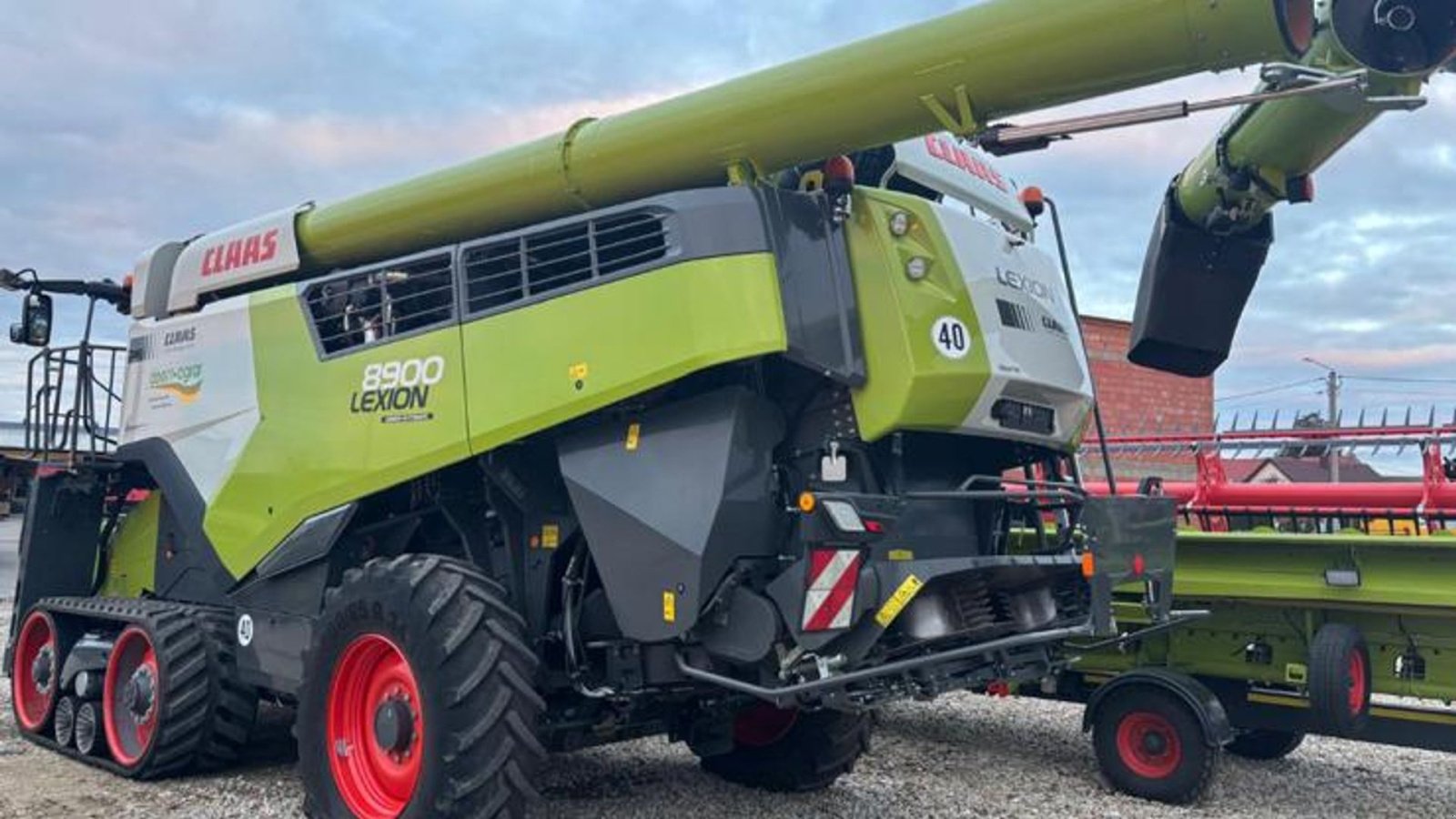 Mähdrescher typu CLAAS Lexion 8900TT Claas lexion 8900TT + Convio 1230 flex, Gebrauchtmaschine v Hadsten (Obrázek 3)