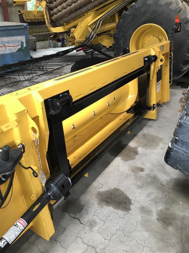 Mähdrescher typu CLAAS LEXION Adapter, Gebrauchtmaschine v Roskilde (Obrázek 1)