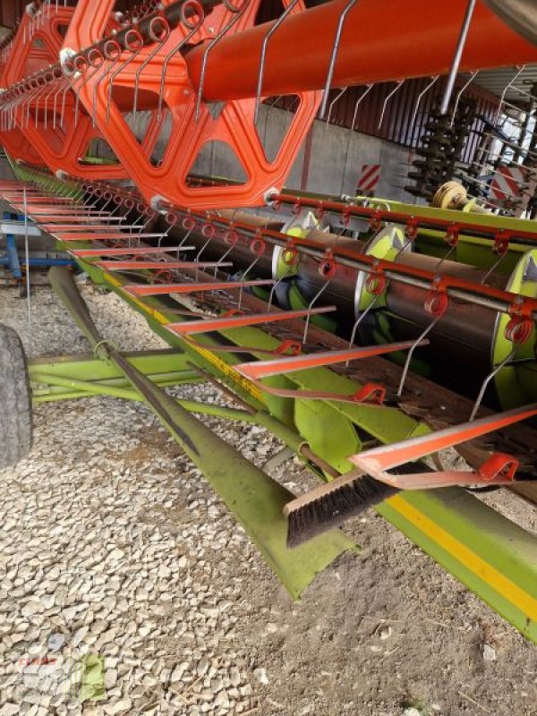 Mähdrescher of the type CLAAS MÄHDRESCHER CLAAS TUCANO 320, Gebrauchtmaschine in Vohburg (Picture 15)