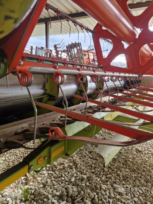 Mähdrescher of the type CLAAS MÄHDRESCHER CLAAS TUCANO 320, Gebrauchtmaschine in Vohburg (Picture 20)