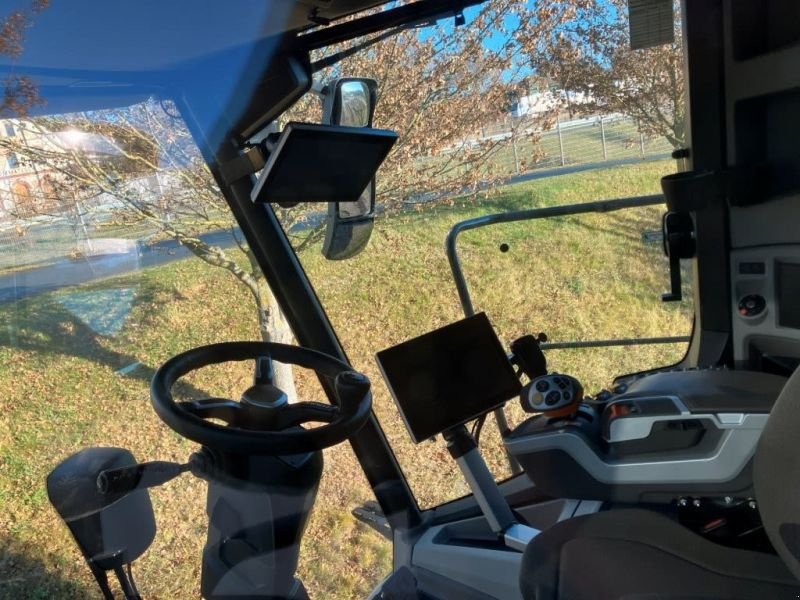 Mähdrescher des Typs CLAAS MÄHDRESCHER LEXION 8600TT, Neumaschine in Lommatzsch (Bild 12)