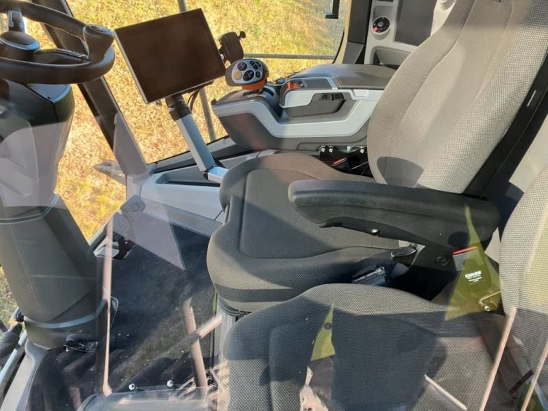 Mähdrescher des Typs CLAAS MÄHDRESCHER LEXION 8600TT, Neumaschine in Lommatzsch (Bild 11)