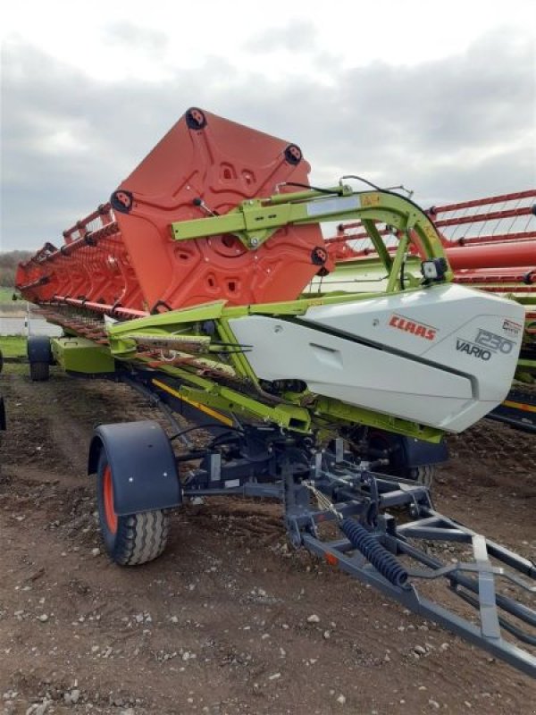 Mähdrescher des Typs CLAAS MÄHDRESCHER LEXION 8700TT, Neumaschine in Lommatzsch (Bild 30)