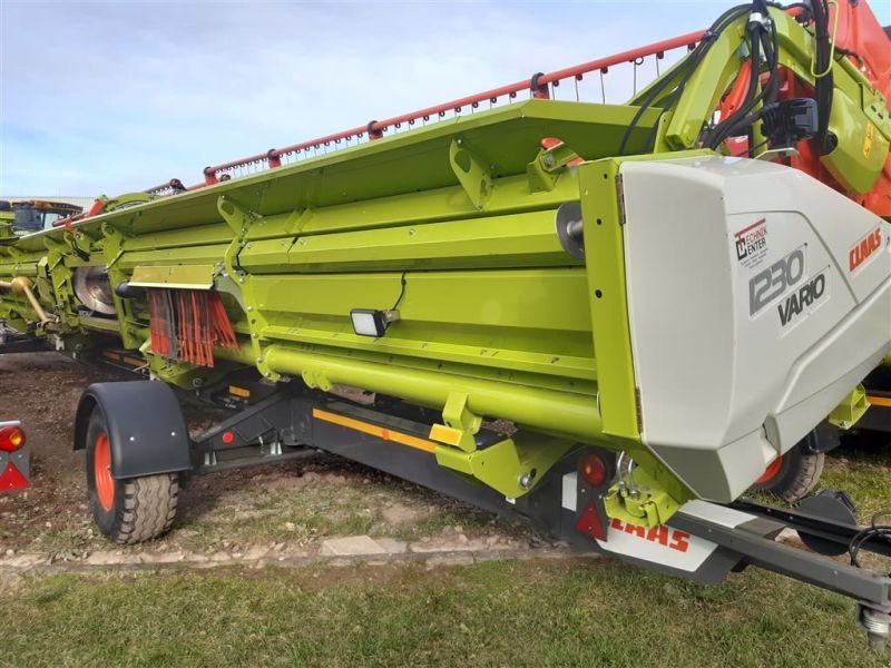 Mähdrescher des Typs CLAAS MÄHDRESCHER LEXION 8700TT, Neumaschine in Lommatzsch (Bild 28)