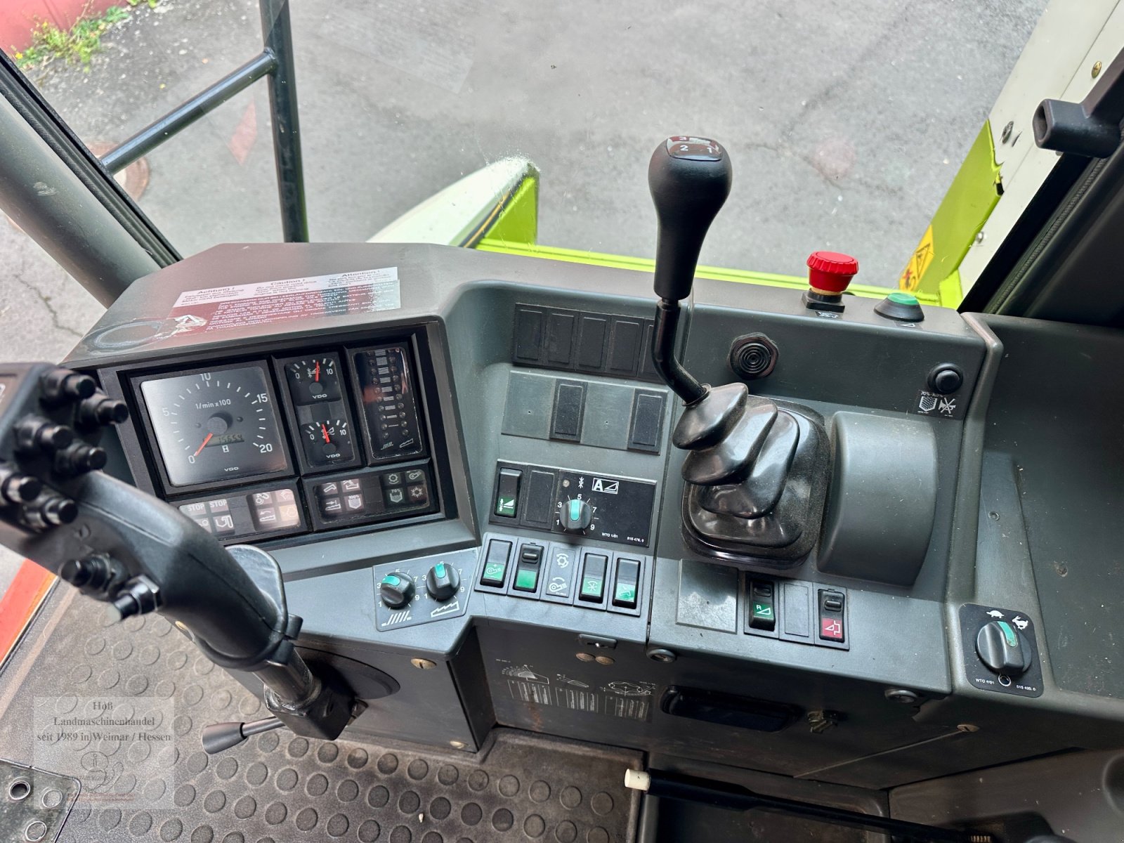 Mähdrescher of the type CLAAS Medion 310, SW C 420, 1570 Motors., 1 Hd, Klima, 3-D ( Do 88 98 ), Gebrauchtmaschine in Weimar/Hessen (Picture 14)