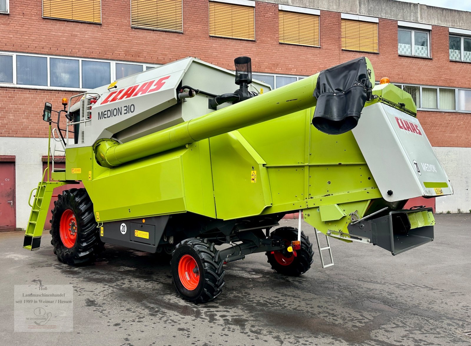 Mähdrescher Türe ait CLAAS Medion 310, SW C 420, 1.570 Motorstunden, 1 Hd, Klima, 3-D ( Do 88 98 ), Gebrauchtmaschine içinde Weimar/Hessen (resim 8)