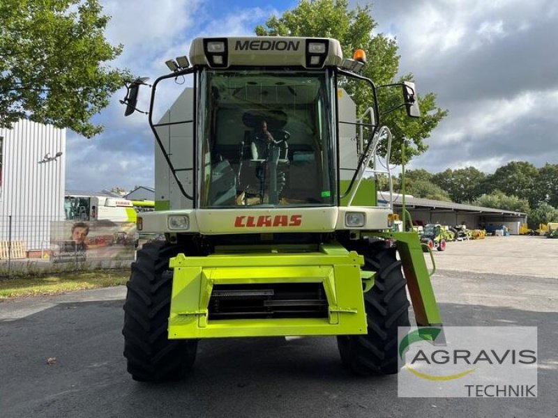 Mähdrescher des Typs CLAAS MEDION 310, Gebrauchtmaschine in Meppen (Bild 2)