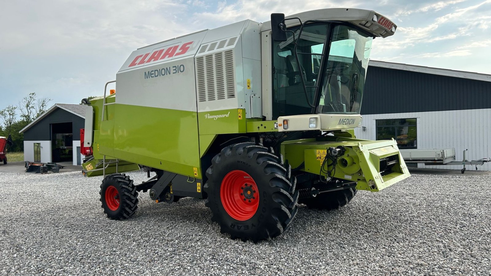 Mähdrescher of the type CLAAS Medion 310, Gebrauchtmaschine in Thorsø (Picture 1)