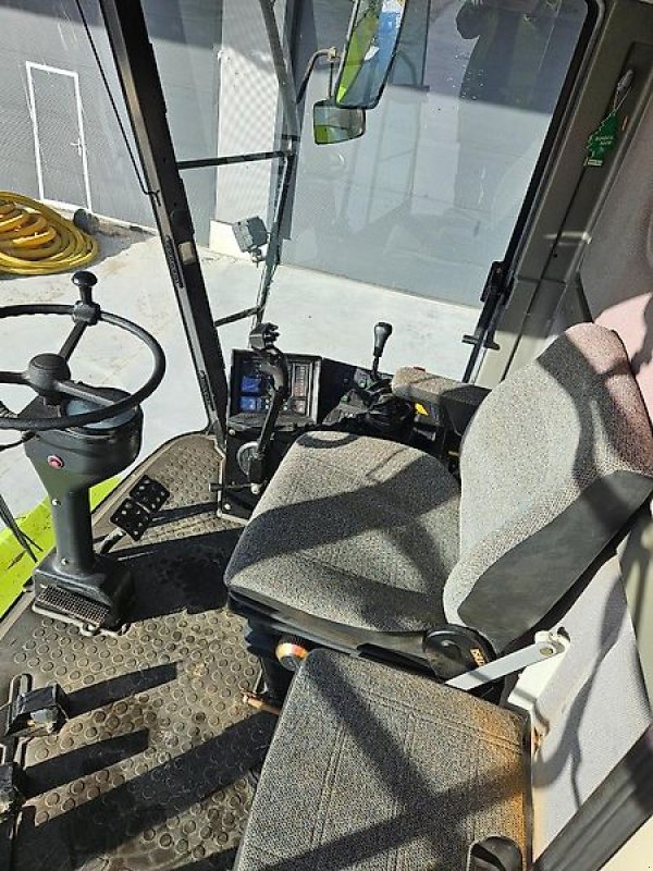 Mähdrescher of the type CLAAS Mega 208 "gepflegte Maschine" Inzahlungnahme möglich, Gebrauchtmaschine in Honigsee (Picture 14)