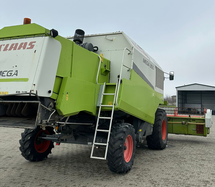 Mähdrescher типа CLAAS Mega 350 APS, Gebrauchtmaschine в Orţişoara (Фотография 2)