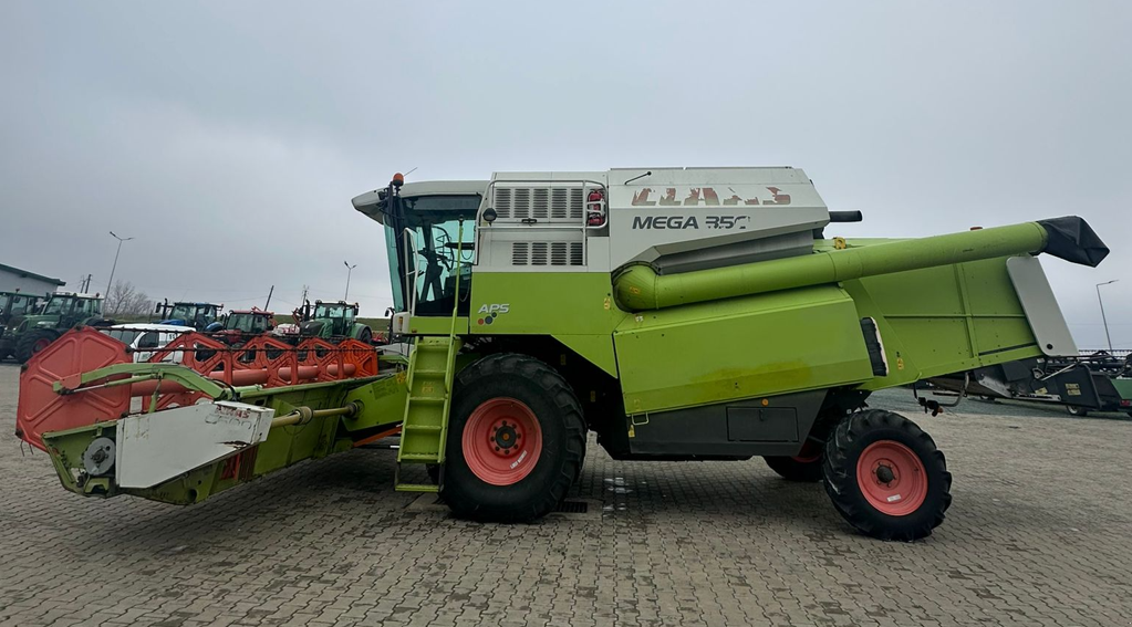 Mähdrescher типа CLAAS Mega 350 APS, Gebrauchtmaschine в Orţişoara (Фотография 5)