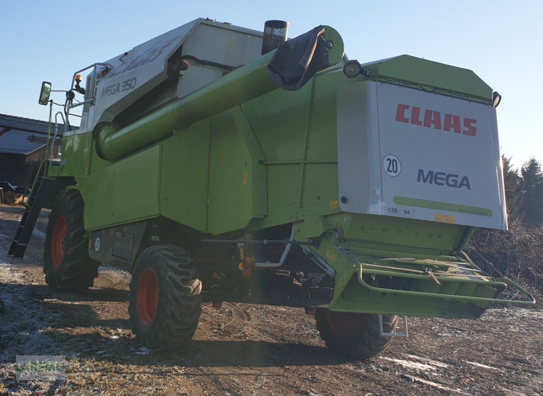Mähdrescher del tipo CLAAS Mega 350, Neumaschine In Langenwetzendorf (Immagine 4)