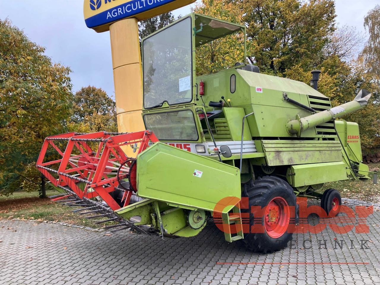 Mähdrescher tip CLAAS Mercator 70, Gebrauchtmaschine in Ampfing (Poză 2)