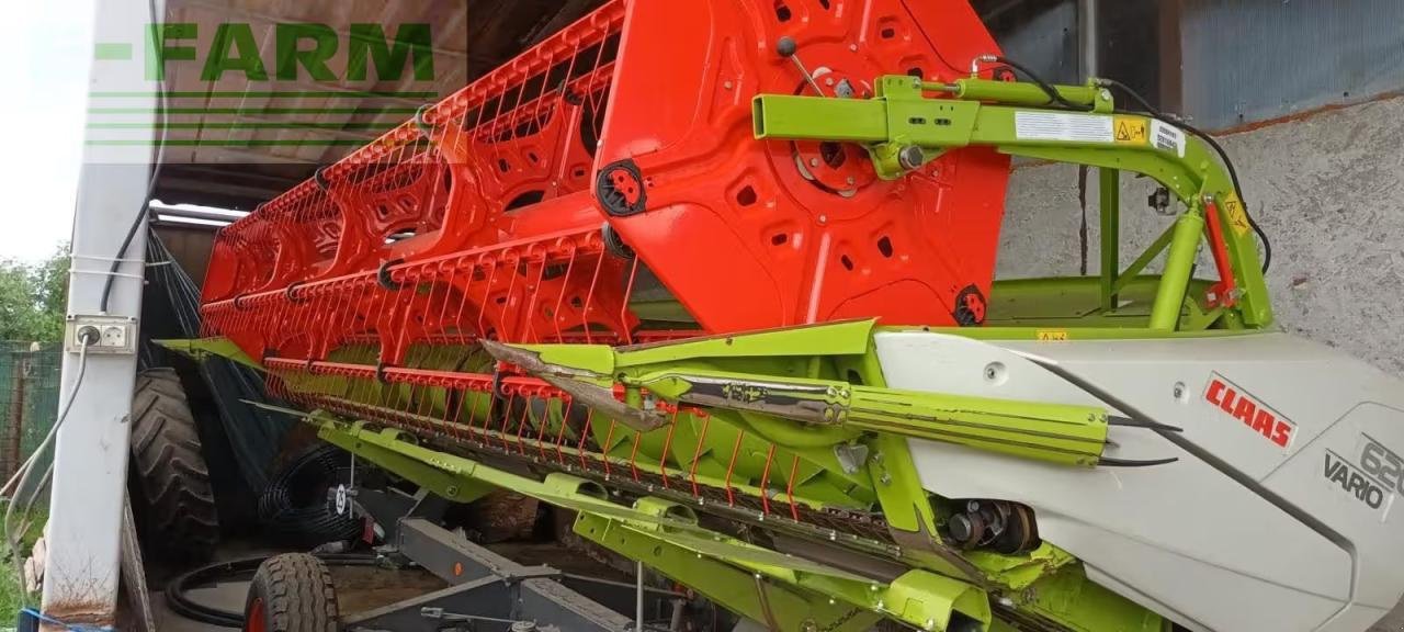 Mähdrescher typu CLAAS TRION 520 E5, Gebrauchtmaschine v Hamburg (Obrázek 19)