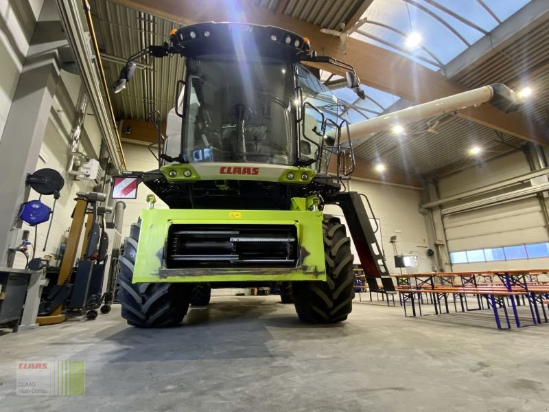 Mähdrescher типа CLAAS TRION 520 MIT VARIO 620 + TW, Gebrauchtmaschine в Vohburg (Фотография 3)