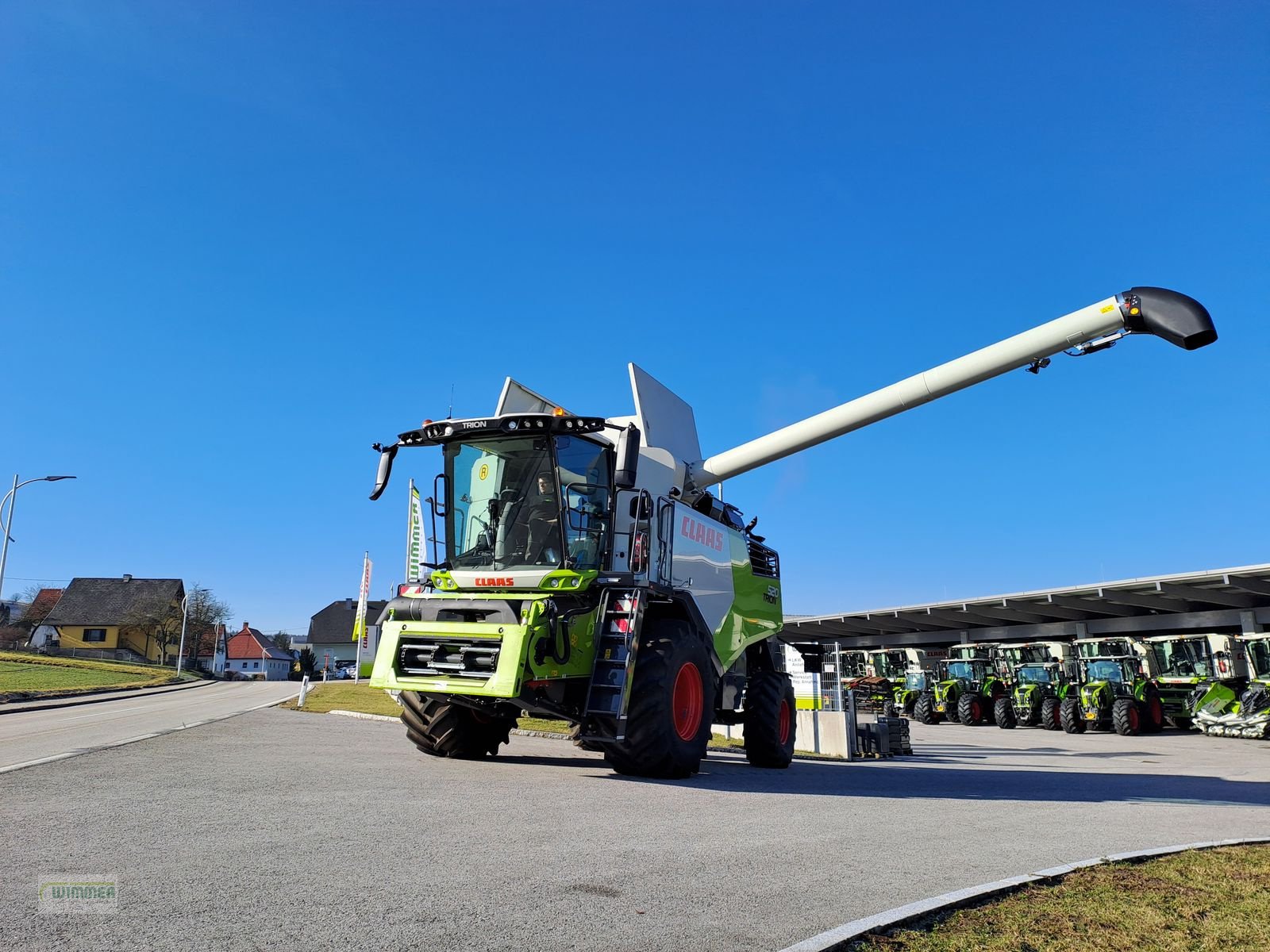 Mähdrescher des Typs CLAAS TRION 520 - (TRION 500), Neumaschine in Kematen (Bild 4)