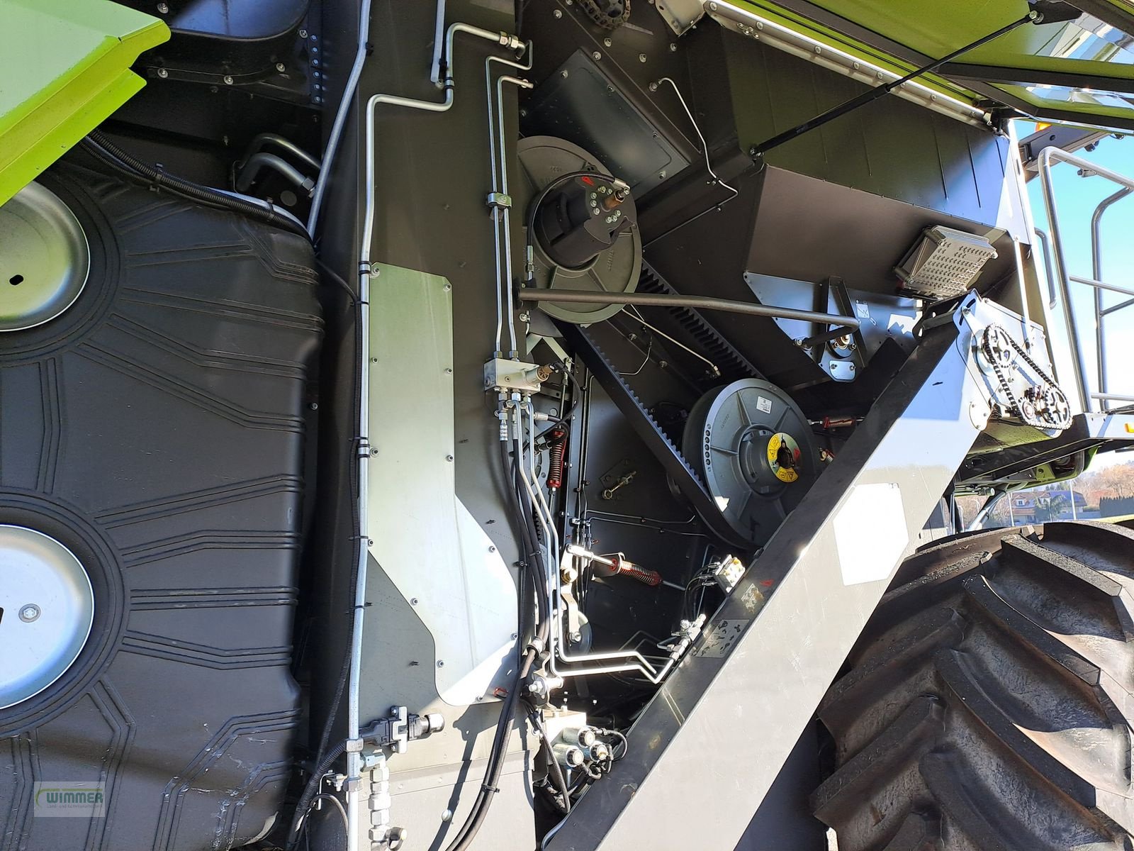 Mähdrescher des Typs CLAAS TRION 520 - (TRION 500), Neumaschine in Kematen (Bild 16)