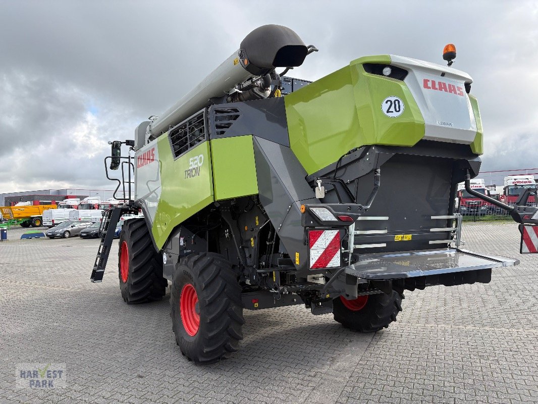 Mähdrescher del tipo CLAAS TRION 520, Gebrauchtmaschine In Emsbüren (Immagine 8)