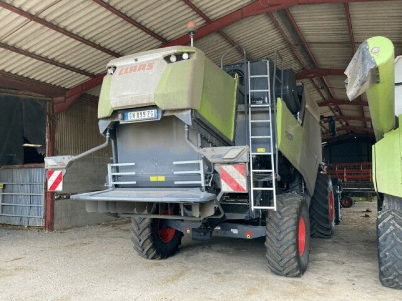 Mähdrescher tip CLAAS TRION 530 LOCATION, Gebrauchtmaschine in Charnay-lès-macon (Poză 4)