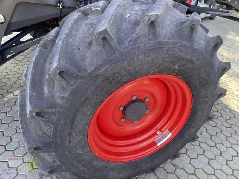 Mähdrescher des Typs CLAAS TRION 530 MIT VARIO 620, Gebrauchtmaschine in Vohburg (Bild 8)