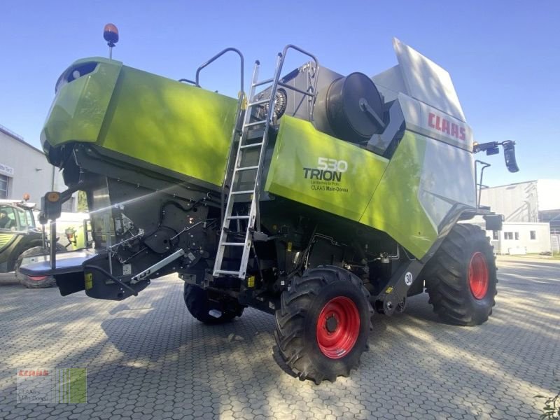 Mähdrescher des Typs CLAAS TRION 530 MIT VARIO 620, Gebrauchtmaschine in Vohburg (Bild 2)