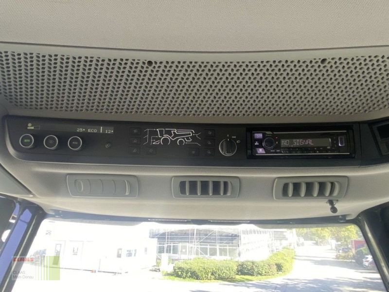 Mähdrescher des Typs CLAAS TRION 530 MIT VARIO 620, Gebrauchtmaschine in Vohburg (Bild 13)