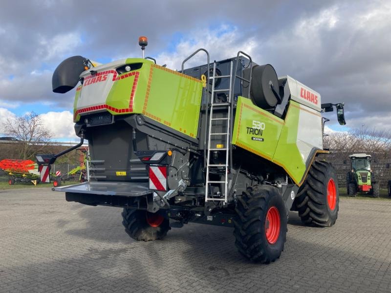 Mähdrescher des Typs CLAAS TRION 530 MONTANA, Gebrauchtmaschine in Hockenheim (Bild 5)