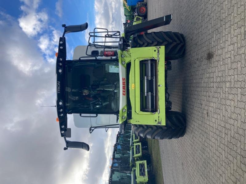 Mähdrescher des Typs CLAAS TRION 530 MONTANA, Gebrauchtmaschine in Hockenheim (Bild 9)
