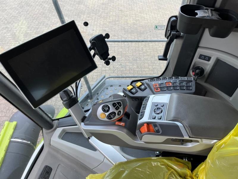 Mähdrescher typu CLAAS TRION 530 MONTANA, Gebrauchtmaschine v Hockenheim (Obrázek 11)