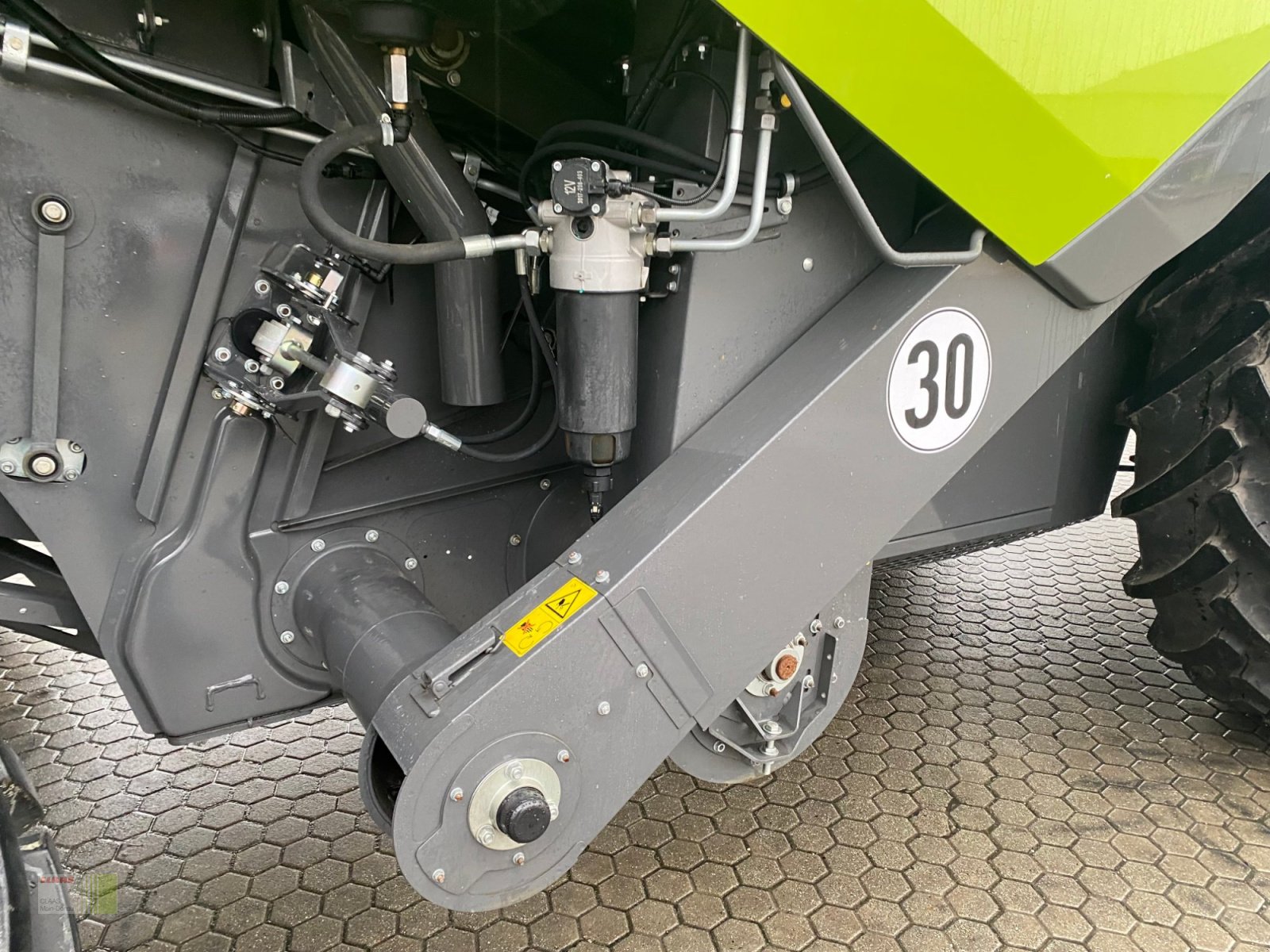 Mähdrescher van het type CLAAS Trion 530, Gebrauchtmaschine in Vohburg (Foto 7)