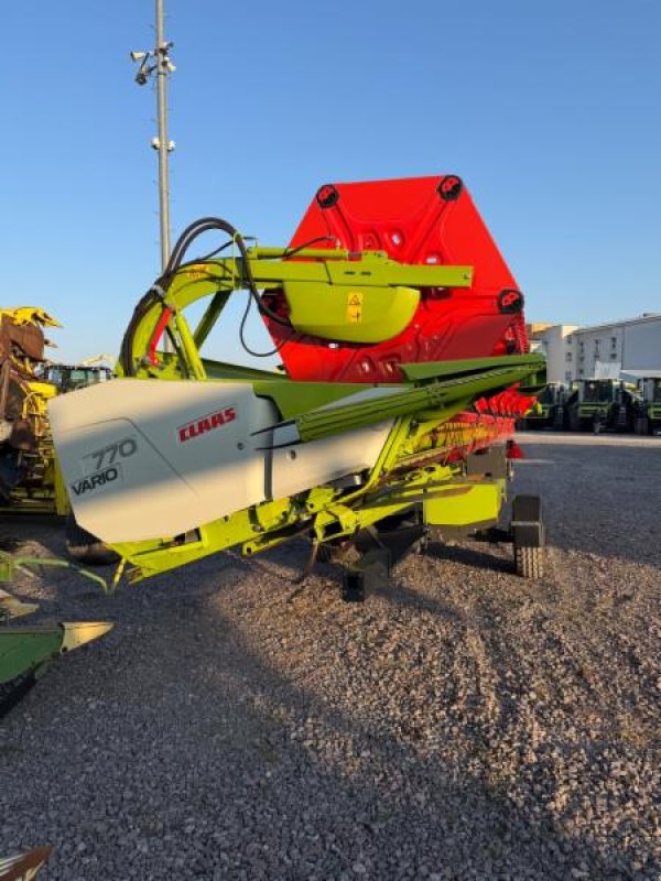 Mähdrescher of the type CLAAS TRION 530, Gebrauchtmaschine in Landsberg (Picture 9)