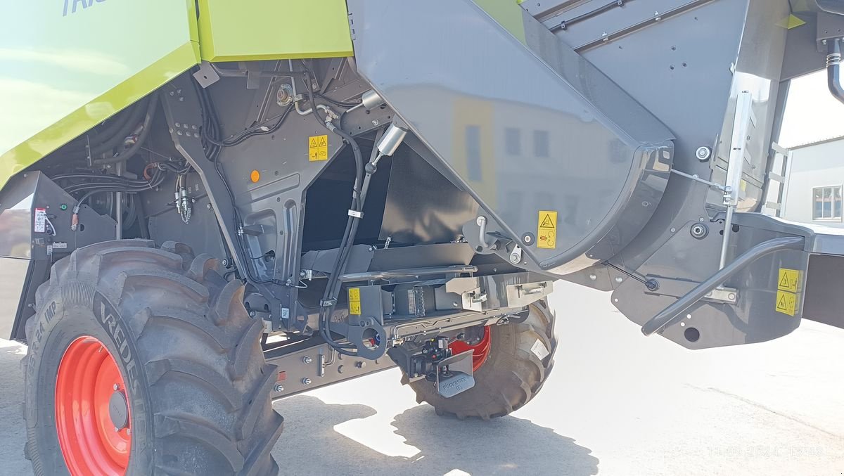 Mähdrescher of the type CLAAS Trion 530, Neumaschine in Grund (Picture 4)
