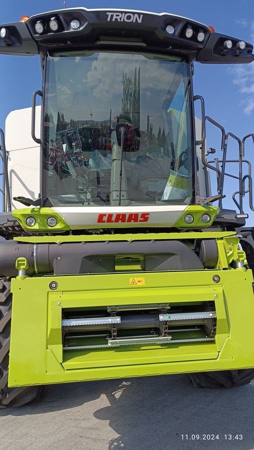 Mähdrescher of the type CLAAS Trion 530, Neumaschine in Grund (Picture 2)