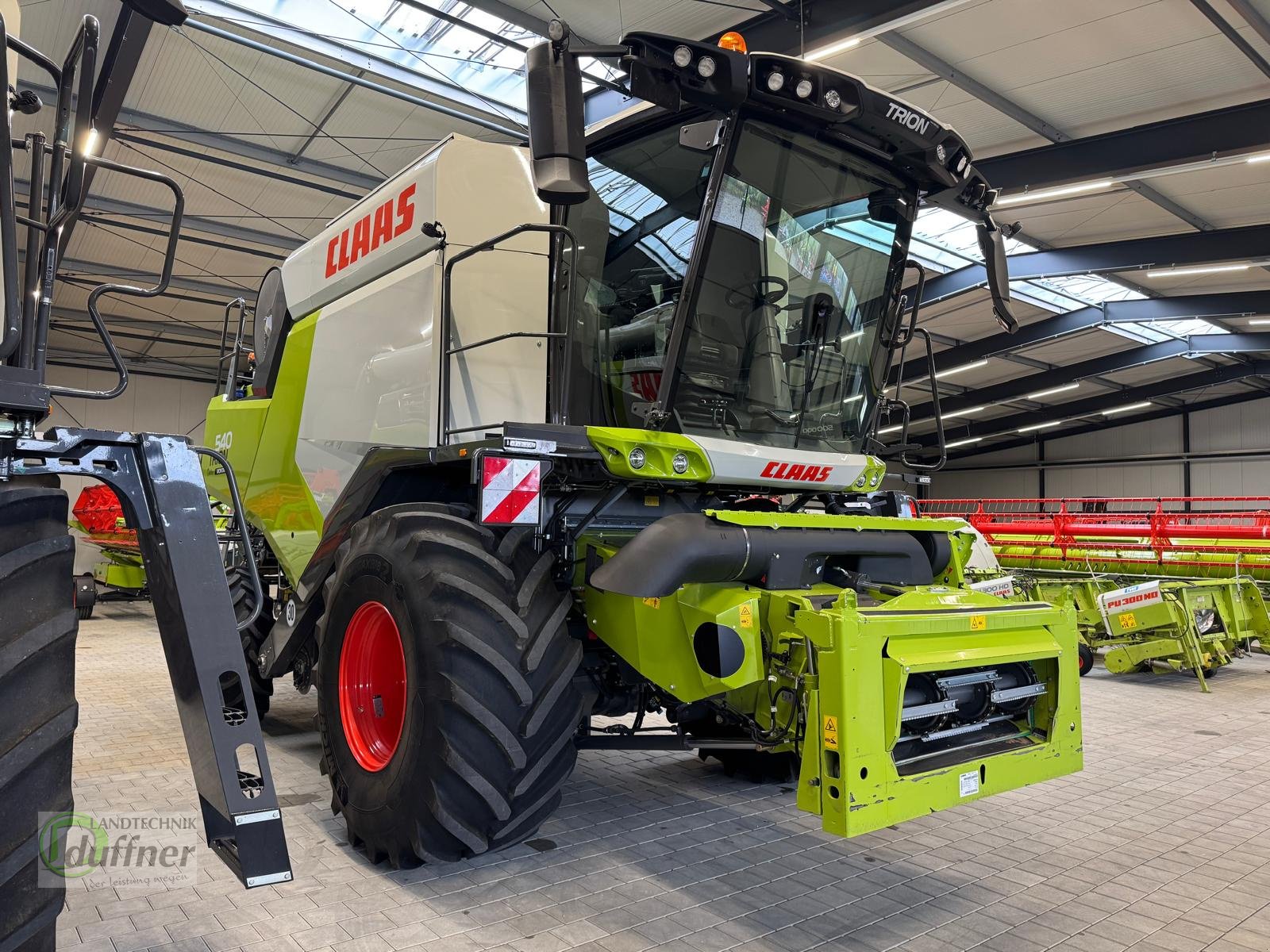 Mähdrescher tip CLAAS Trion 540 Montana, Gebrauchtmaschine in Hohentengen (Poză 3)