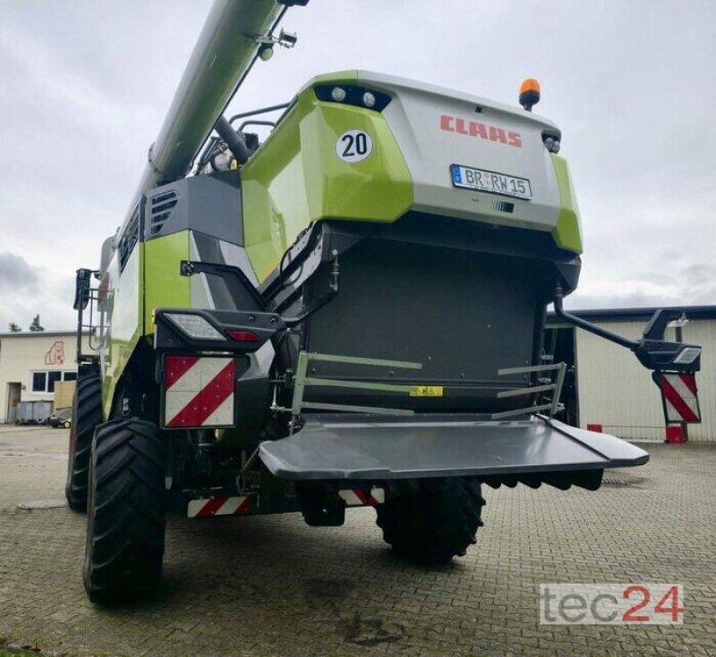 Mähdrescher του τύπου CLAAS Trion 650 mit Schneidwerk, Vorführmaschine σε Östringen (Φωτογραφία 16)