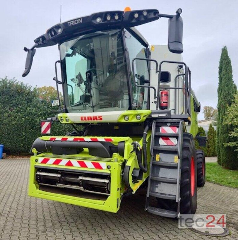 Mähdrescher tip CLAAS Trion 650 mit Schneidwerk, Vorführmaschine in Östringen (Poză 2)
