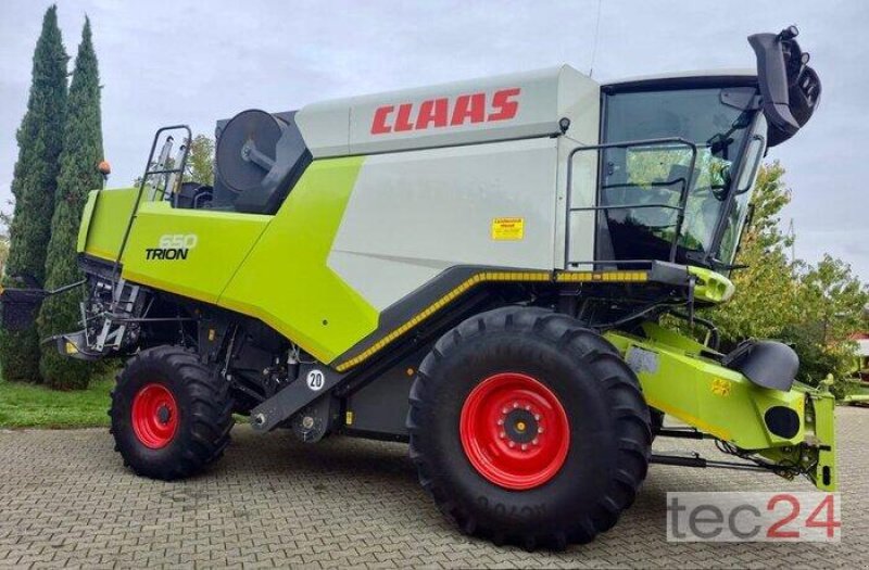Mähdrescher tip CLAAS Trion 650 mit Schneidwerk, Vorführmaschine in Östringen (Poză 11)