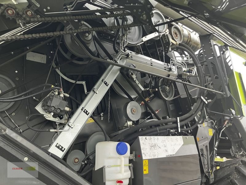 Mähdrescher des Typs CLAAS TRION 650, Gebrauchtmaschine in Töging am Inn (Bild 12)