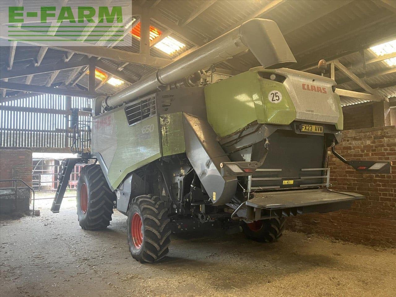 Mähdrescher typu CLAAS TRION 650, Gebrauchtmaschine v WILBERFOSS, YORK (Obrázek 1)