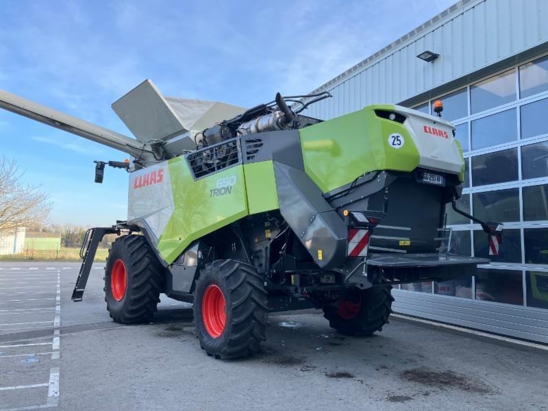 Mähdrescher typu CLAAS TRION 650, Gebrauchtmaschine v CONNANTRE (Obrázek 4)