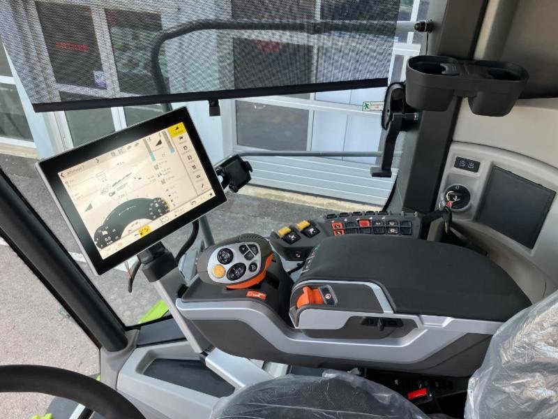 Mähdrescher typu CLAAS TRION 650, Gebrauchtmaschine v CONNANTRE (Obrázek 5)