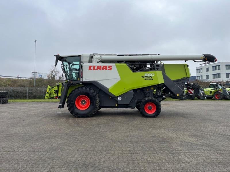 Mähdrescher tip CLAAS TRION 660 MONTANA, Gebrauchtmaschine in Hockenheim (Poză 2)