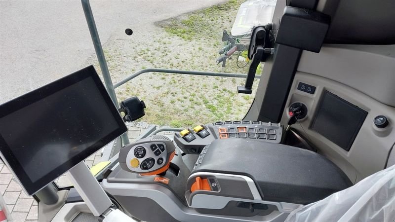 Mähdrescher des Typs CLAAS TRION 660 TERRA TRAC, Gebrauchtmaschine in Töging a. Inn (Bild 12)