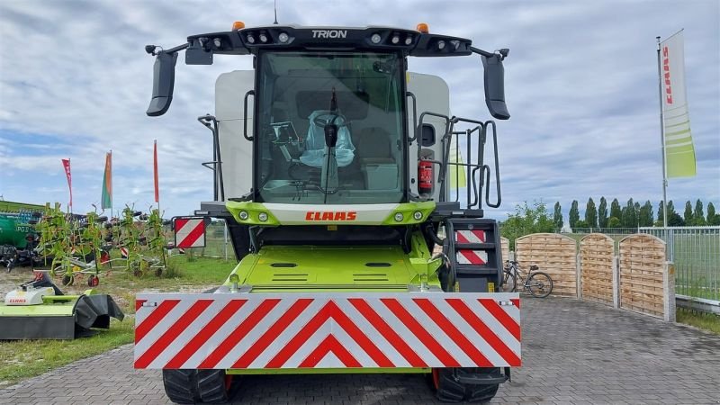 Mähdrescher des Typs CLAAS TRION 660 TERRA TRAC, Gebrauchtmaschine in Töging a. Inn (Bild 2)
