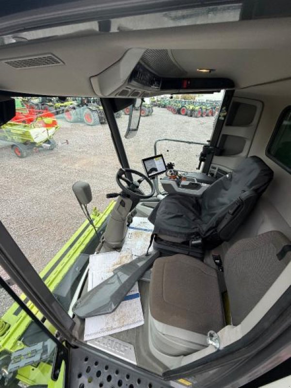 Mähdrescher del tipo CLAAS TRION 660 TERRA TRAC, Gebrauchtmaschine In Landsberg (Immagine 10)