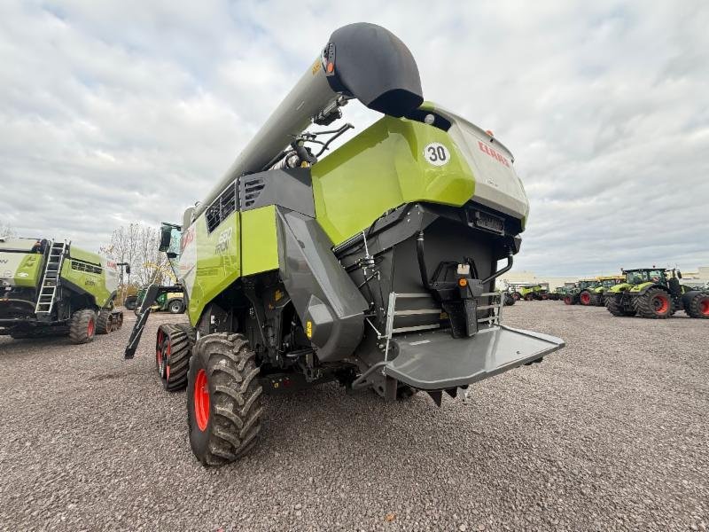 Mähdrescher del tipo CLAAS TRION 660 TERRA TRAC, Gebrauchtmaschine In Landsberg (Immagine 4)