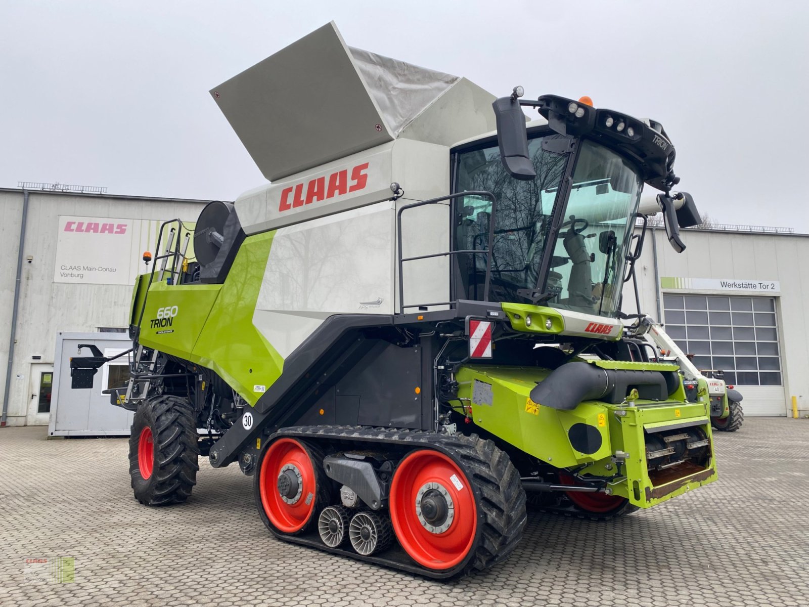 Mähdrescher от тип CLAAS Trion 660 TT, Gebrauchtmaschine в Vohburg (Снимка 2)